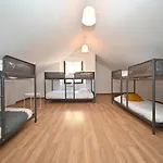 7 Requinte Hostel