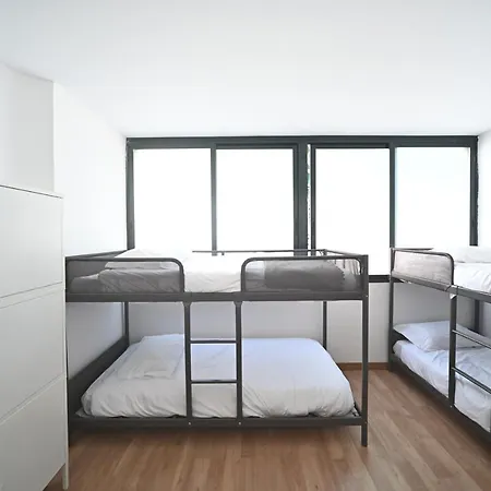 Vandrarhem 7 Requinte *