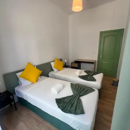 7 Requinte Hostel