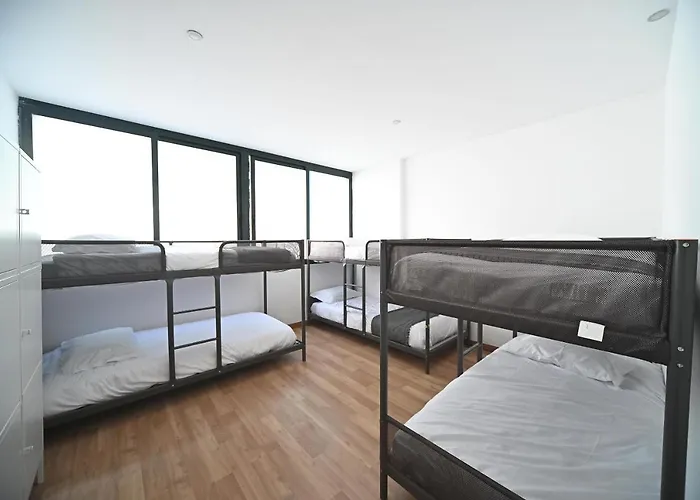 7 Requinte Hostel Lisbon