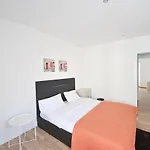 7 Requinte Vandrerhjem *
